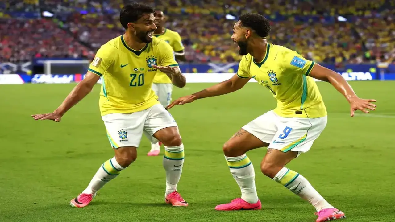 متى تنطلق مباراة البرازيل واليابان في دور الـ32 من كأس العالم؟
